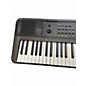 Used Yamaha psr-e283 Digital Piano
