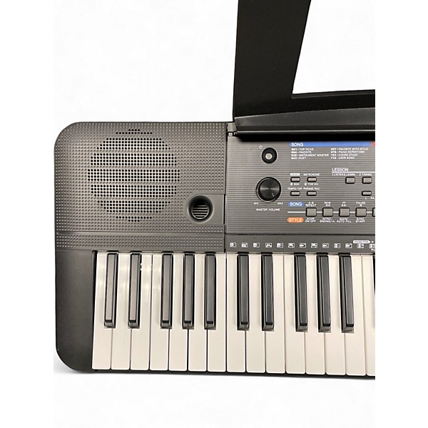 Used Yamaha PSR-E2653