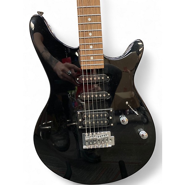 Used Rogue ROCKETEER Black Solid Body Electric Guitar