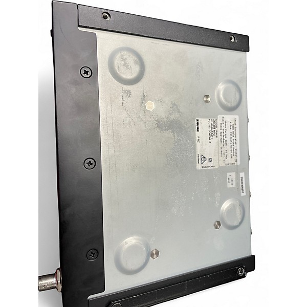 Used Shure PSM 300 Four Port Antenna Combiner PA411 Wireless System