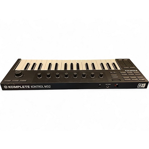 Used Native Instruments KOMPLETE KONTROL M32 MIDI Controller