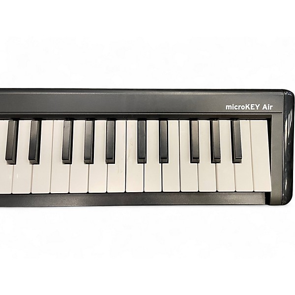 Used KORG MICROKEY2 61 AIR MIDI Controller