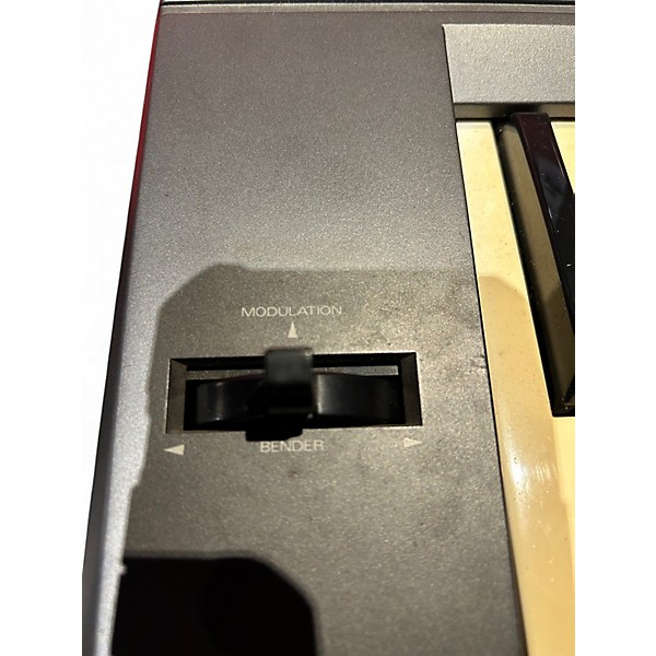 Used Roland E5 Intelligent Synthesizer