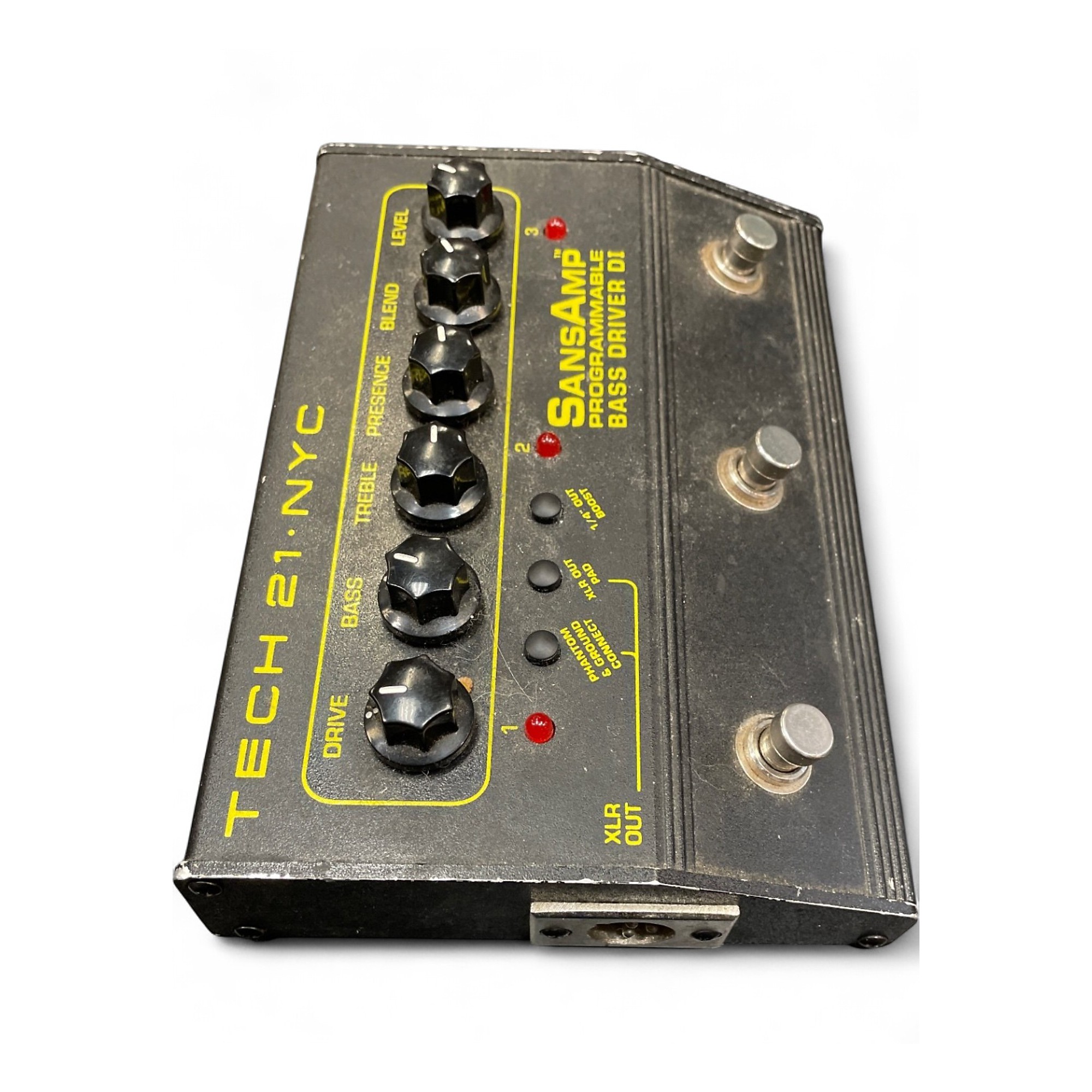 Used Tech 21 Sansamp PBDR Bass Driver DI Bass Effect Pedal