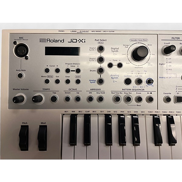 Used Roland JD-Xi Synthesizer