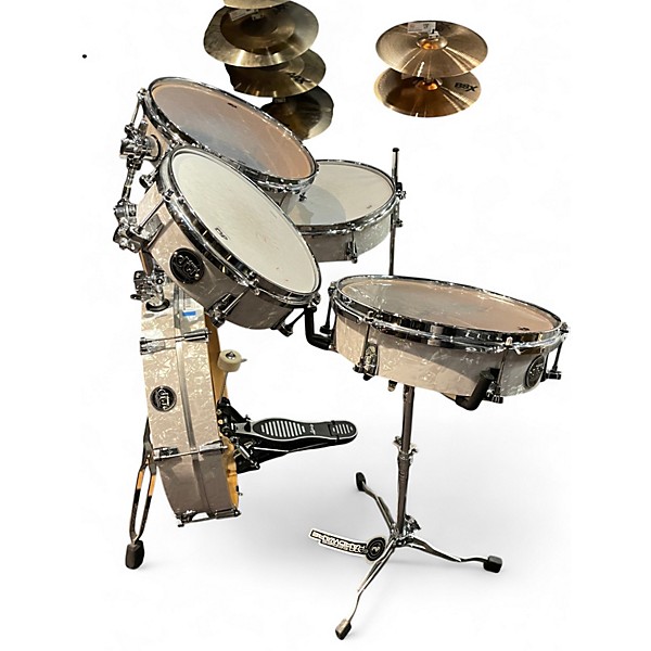 Used DW 20in LOW PRO Pearl White Drum