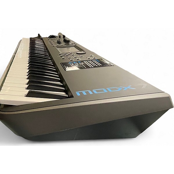 Used Yamaha MODX7 Synthesizer