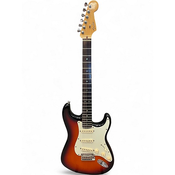 Used 2002 Fender Strat Am deluxe 3 Tone Sunburst Solid Body Electric Guitar