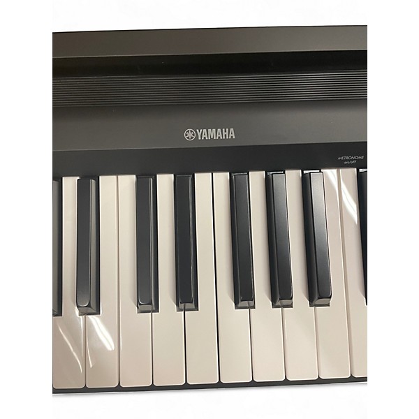 Used Yamaha P-143 Digital Piano
