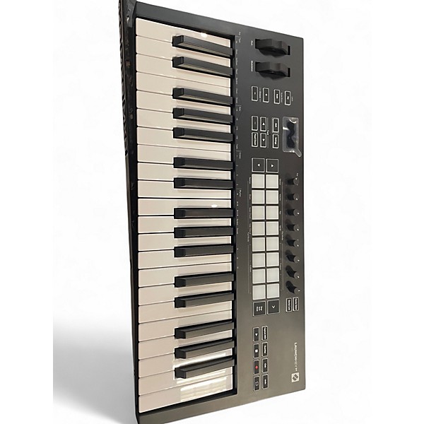 Used Novation LAUNCHKEY 37 MKIII MIDI Controller