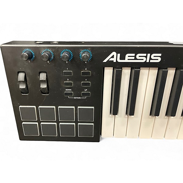 Used 2020s Alesis V25 25 Key MIDI Controller