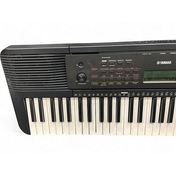 Used Yamaha PSRE273 Digital Piano