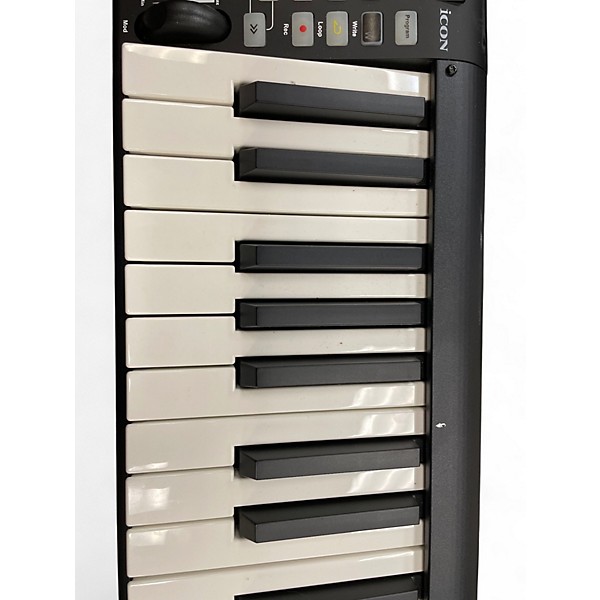 Used Icon IKEYBOARD 32 MIDI Interface