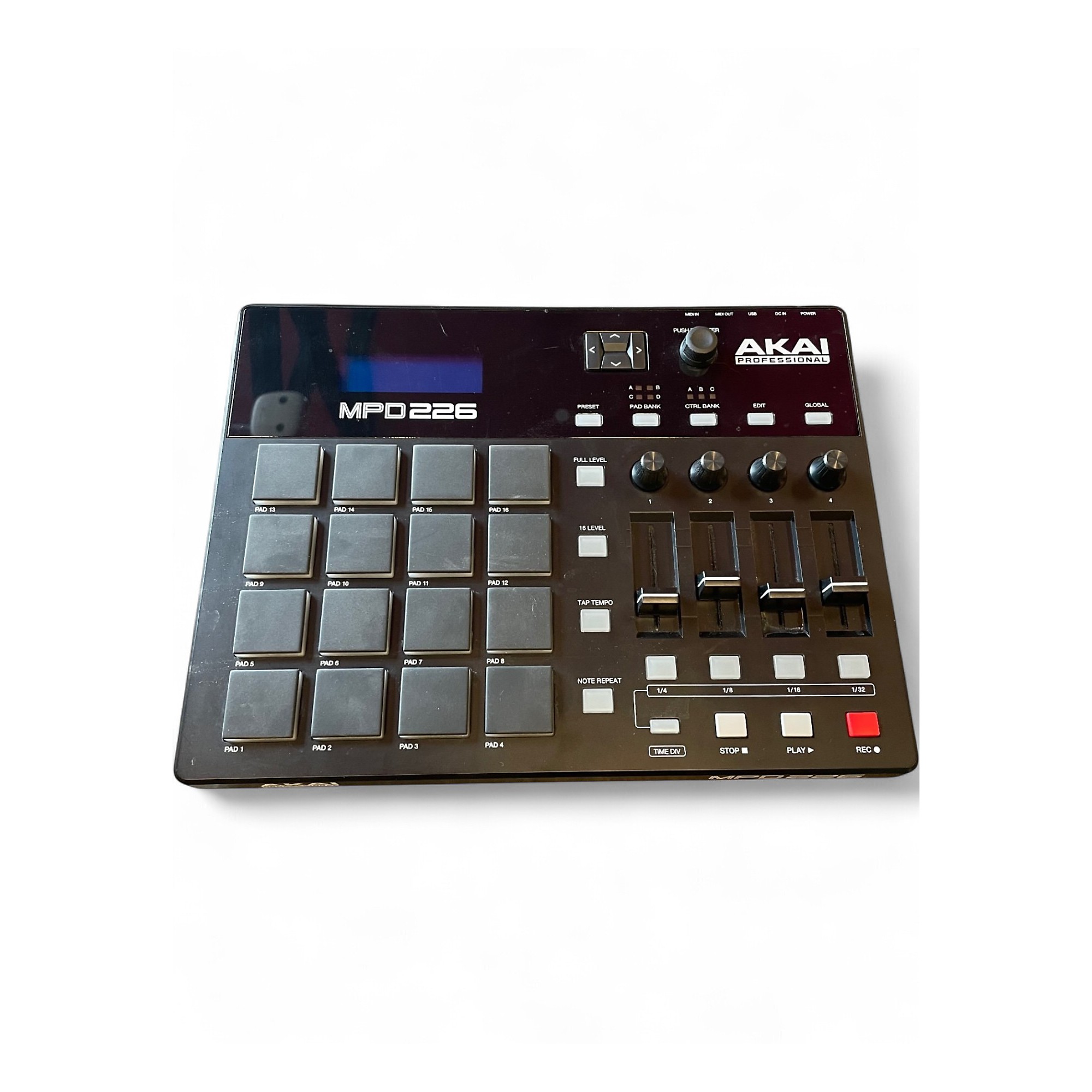 AKAI MPD226 MIDIコントローラー Amazon.com: AKAI Professional MPD226 - USB MIDI Controller