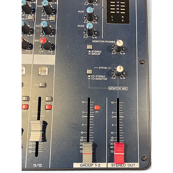 Used Yamaha MG124C DJ Mixer