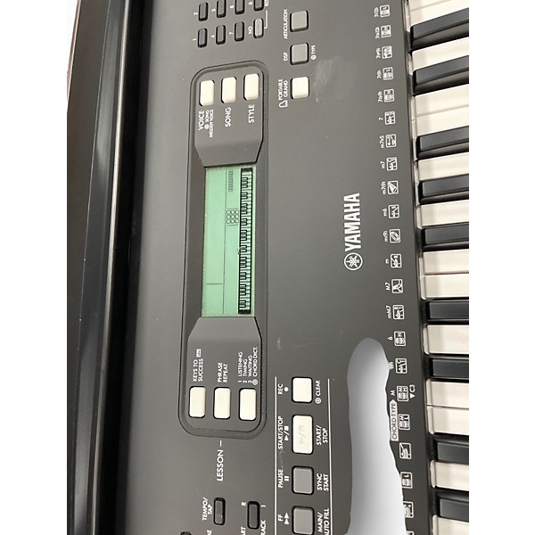 Used Yamaha PSR E373 Portable Keyboard