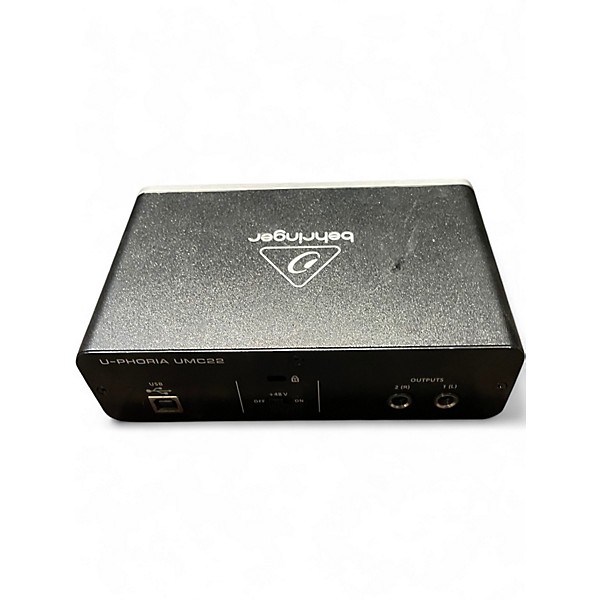 Used Behringer U-Phoria UMC22 Audio Interface