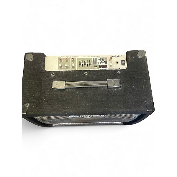 Used Behringer ULTRATONE K900FX Keyboard Amp