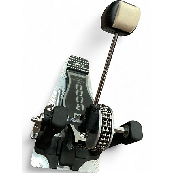 Used DW 8000 Series Single Single Bass Drum Pedal