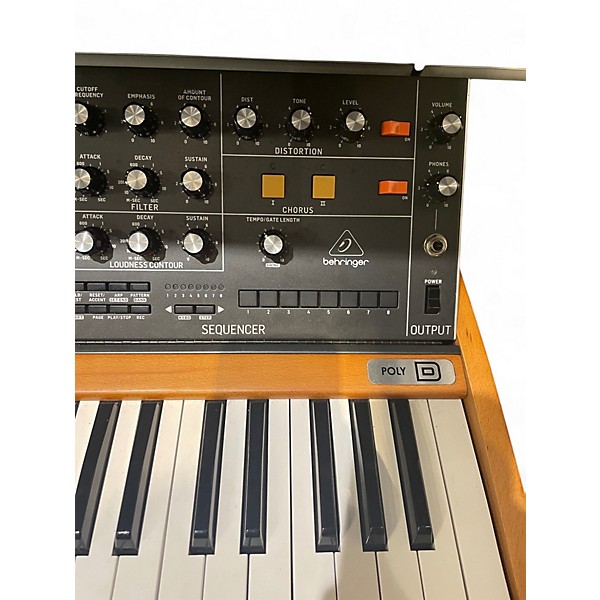 Used Behringer POLY D Synthesizer | Guitar Center