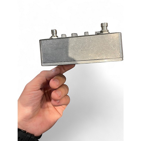 Used Lone Wolf Audio the upside down Effect Pedal