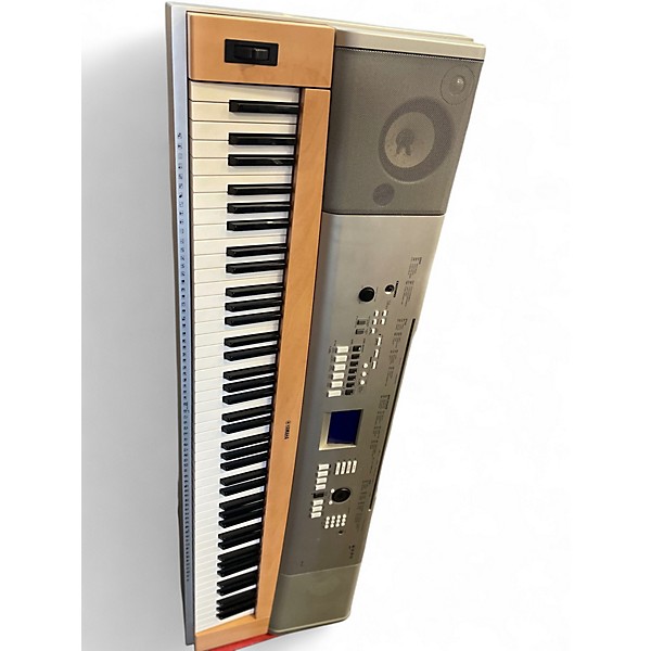 Used Yamaha YPG635 88 Key Digital Piano