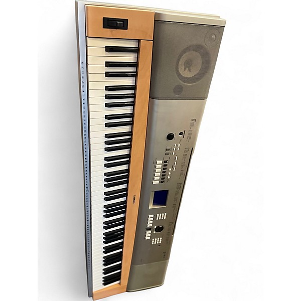 Used Yamaha YPG635 88 Key Digital Piano