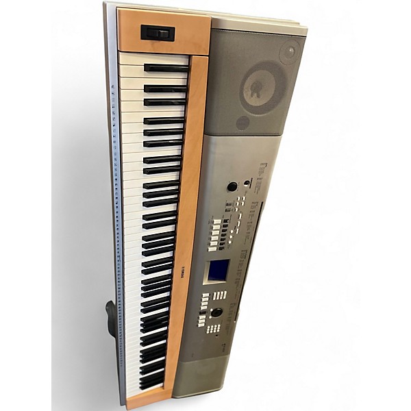 Used Yamaha YPG635 88 Key Digital Piano