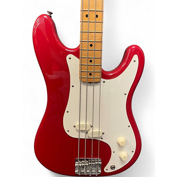 Vintage 1980 Fender 1980 BULLET BASS Candy Apple Red Electric Bass Guitar