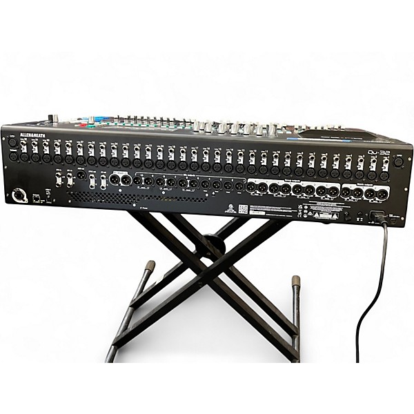 Used Allen & Heath QU32 Digital Mixer