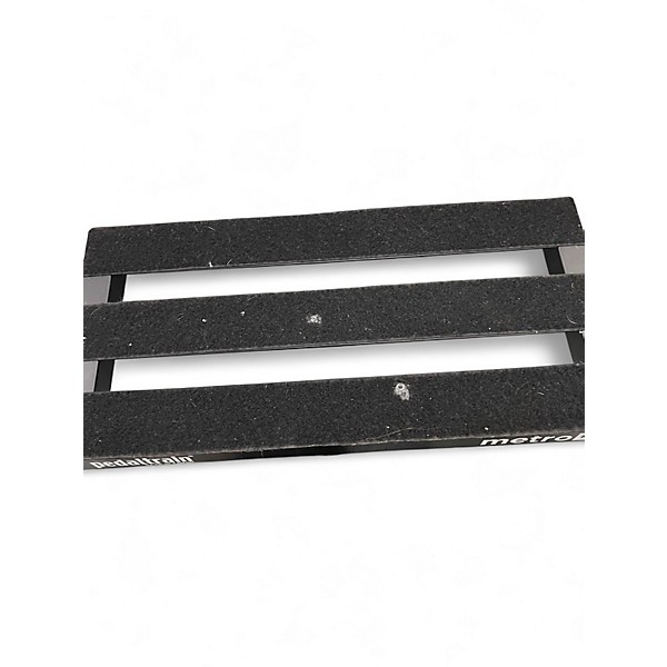 Used Pedaltrain METRO16 Pedal Board