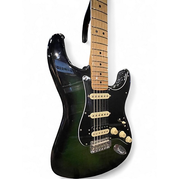 Used Fender STRATOCASTER GREEN Solid Body Electric Guitar