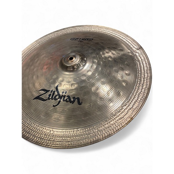 Used Zildjian 18in ZBT PLUS CHINA Cymbal