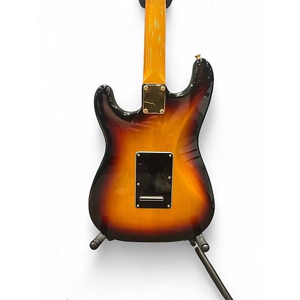 Vintage 1999 Fender Artist Series Stevie Ray Vaughan Stratocaster 3 Color Sunburst Solid Body Electric Guitar