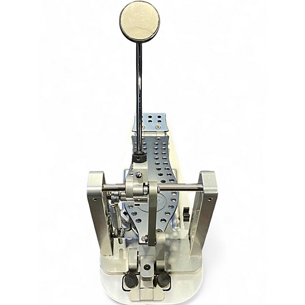 Used DW MFG  Single Bass Drum Pedal