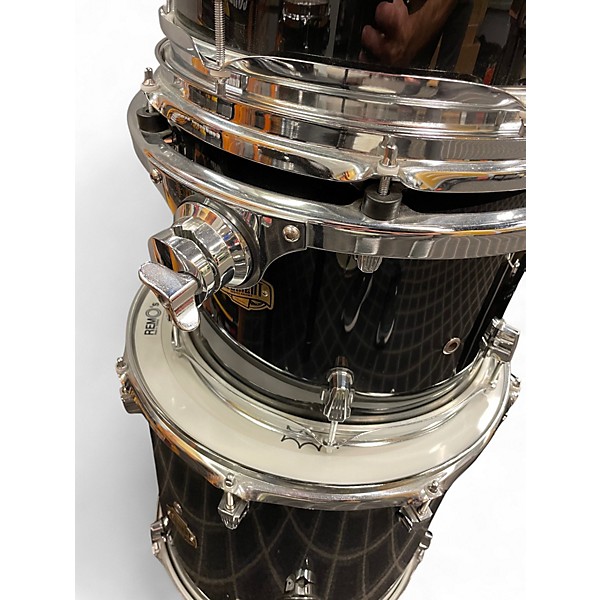 Used Ludwig 6 Piece ELEMENT Black Drum Kit