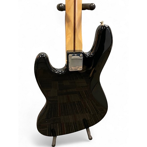 Used Fender Standard Fretless Jazz Bass Black and White Electric Bass Guitar