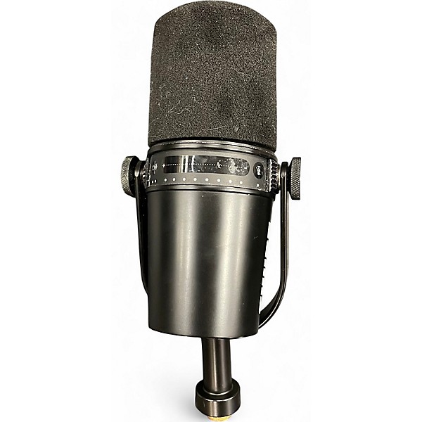 Used Shure MV7 Dynamic Microphone
