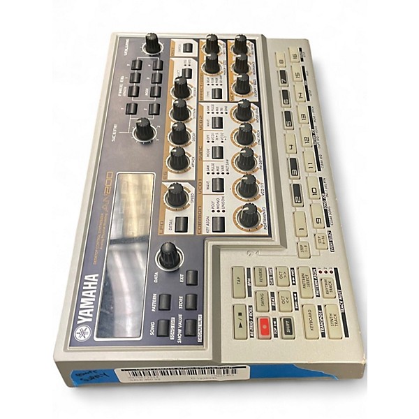 鍵盤楽器 yamaha AN200 sw Used Yamaha AN200 Synthesizer | Guitar Center