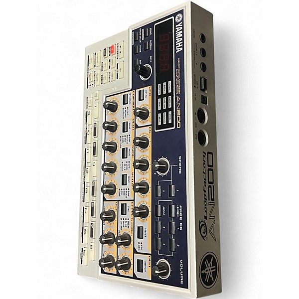 Used Yamaha AN200 Synthesizer | Guitar Center