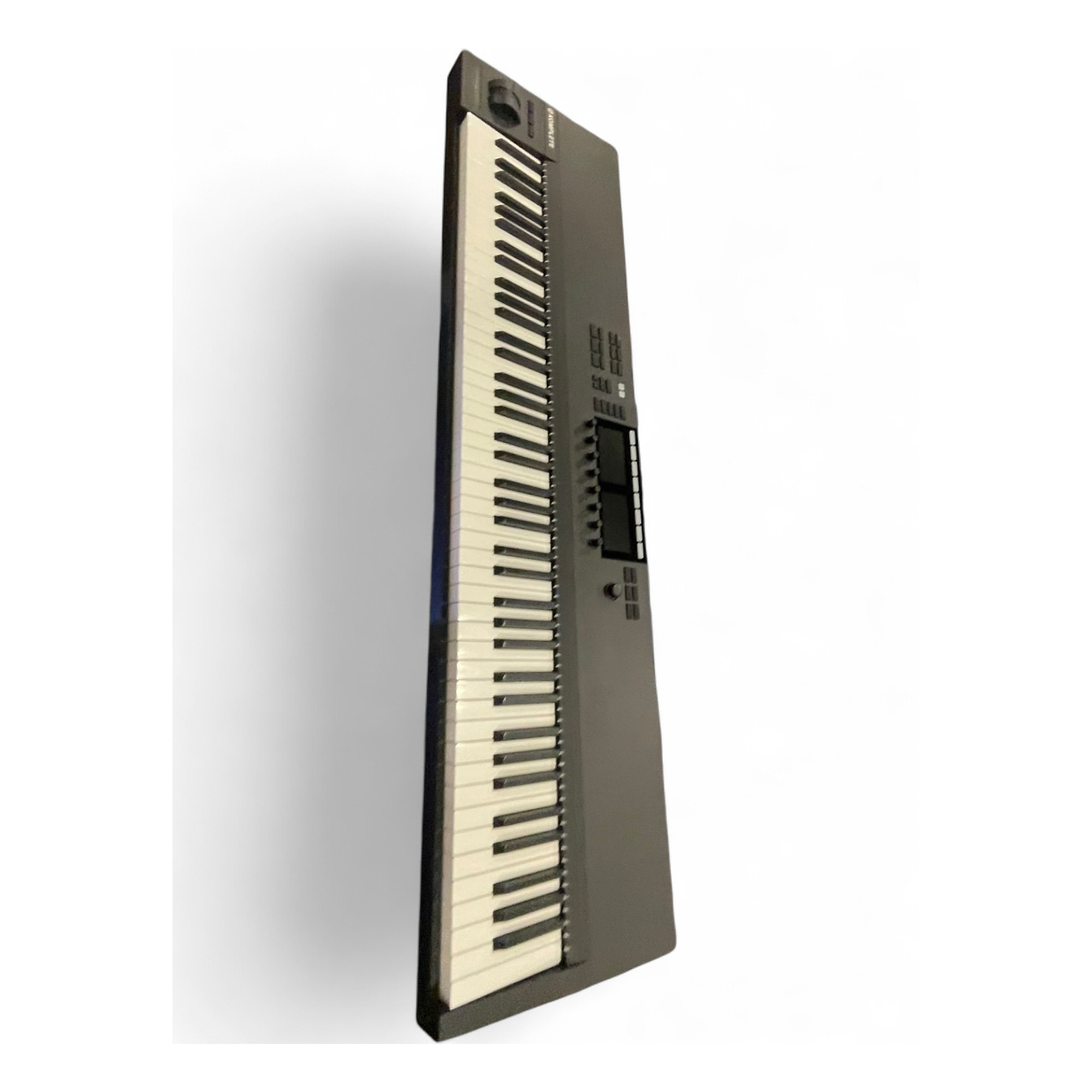 Used Native Instruments Komplete Kontrol S88 MK2 MIDI