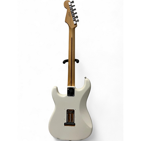 Used Fender Player Stratocaster HSS Alpine White Solid Body Electric Guitar