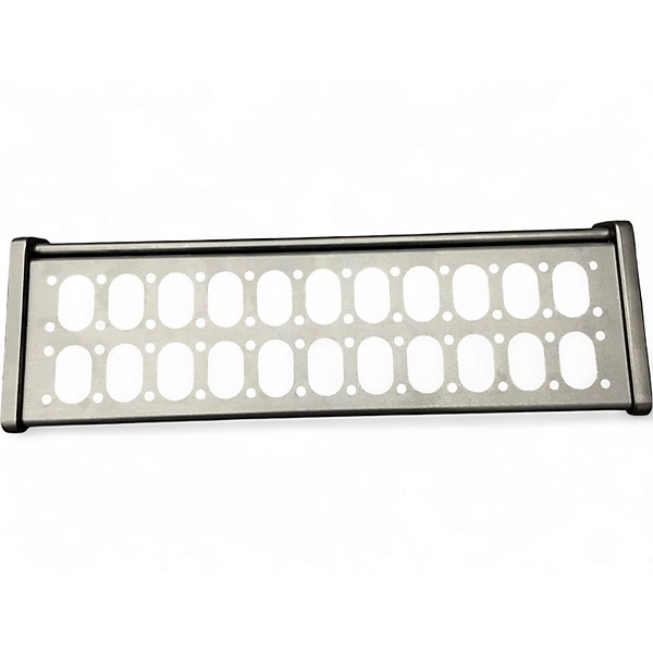 Used Livewire PB200 Pedal Board