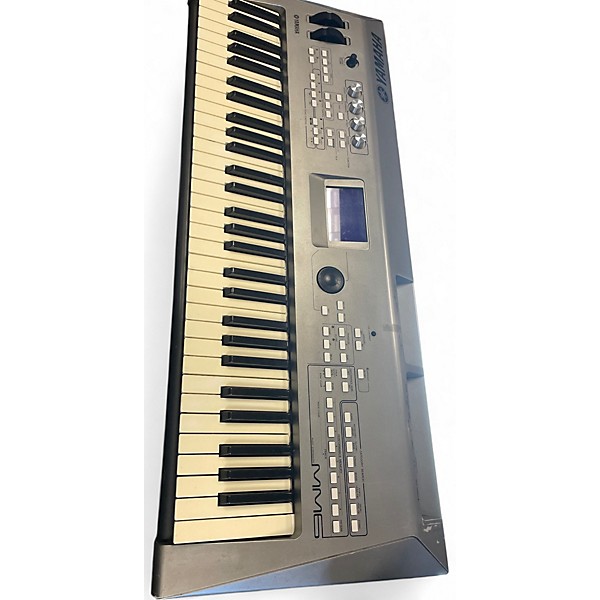 Yamaha MM6 シンセサイザー 61鍵 Yamaha MM6 シンセサイザー 61鍵 Minoru Kawazoe Synthesizer