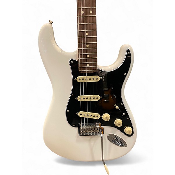 Used Fender PLAYER II STRATOCASTER Polar White Solid Body Electric Guitar