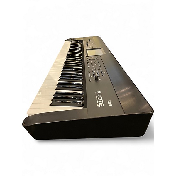 Used KORG Krome 73 Key Keyboard Workstation