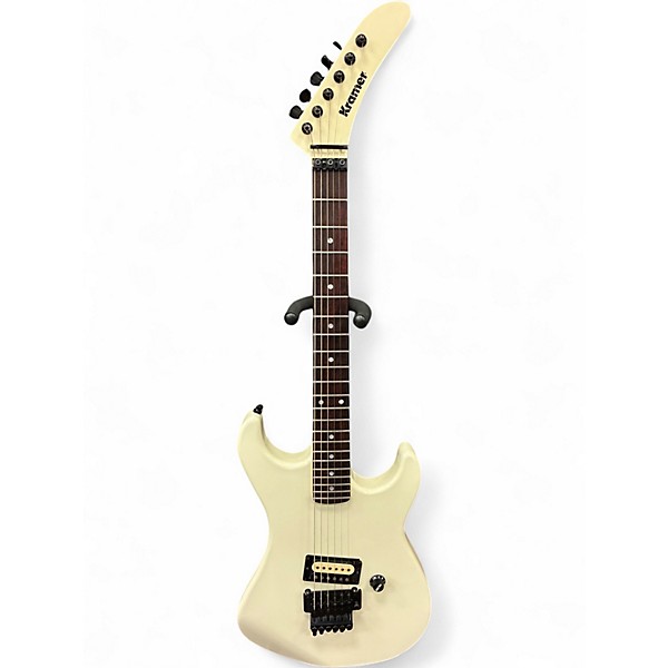 Used Kramer BARETTA 1983 REIUSSE Classic White Solid Body Electric Guitar