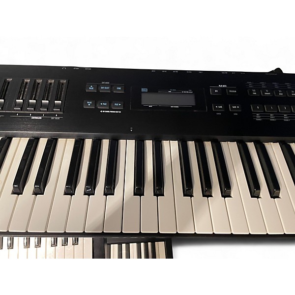ALESIS QS6.1 アレシス シンセサイザー ケース付き ALESIS QS6.1 アレシス シンセサイザー ケース付き ALESIS QS6.1
