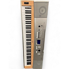 Used Yamaha YPG635 88 Key Digital Piano