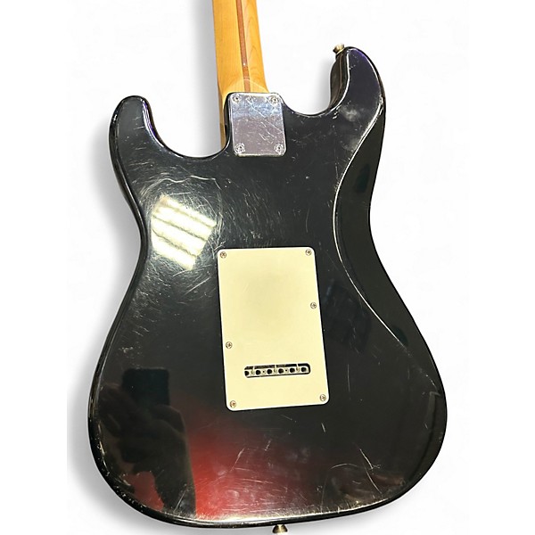 Used Squier Squier stratocaster ii Black Solid Body Electric Guitar